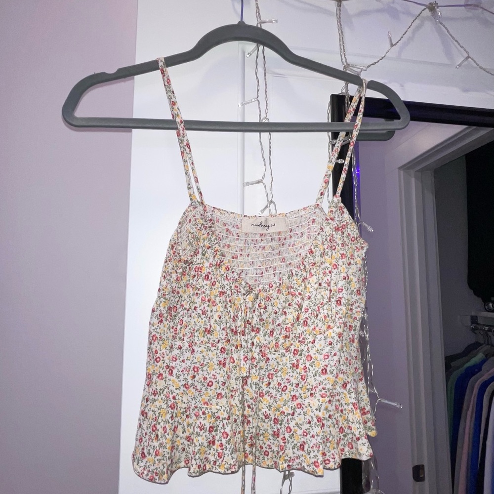 floral top